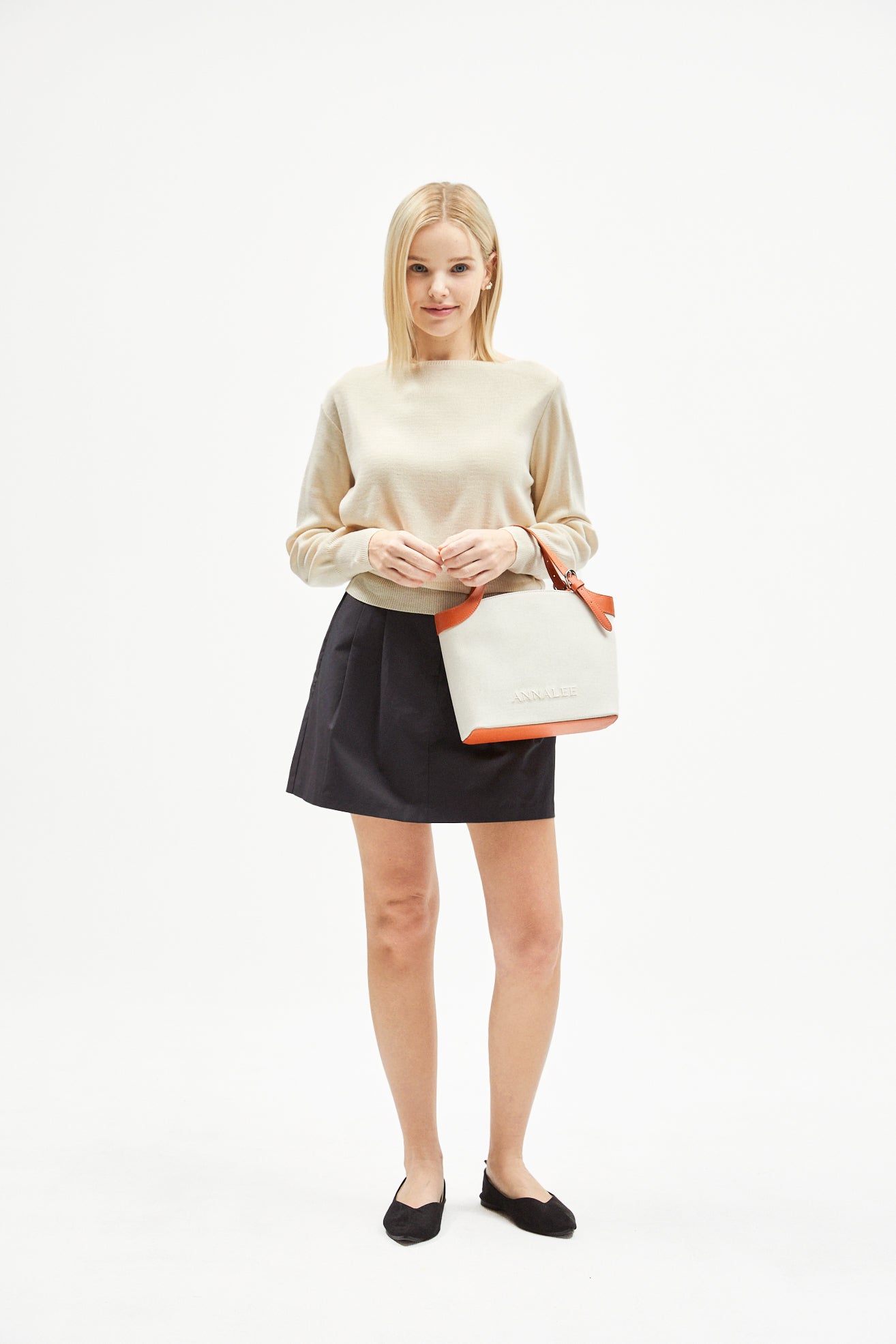 Aileen Canvas Bag L / Brown
